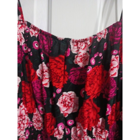 NWT Women's Old Navy Fitted Floral Cami Top Size S (4-6) Blouse Black/Red - Picture 2 of 8